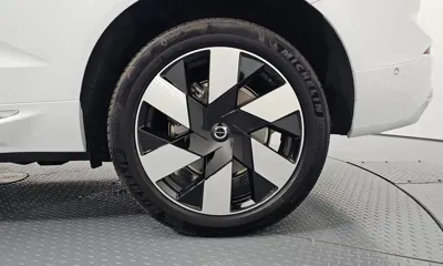 Volvo XC60 2024, 13401 км, за 40977.22 USD - фото 21