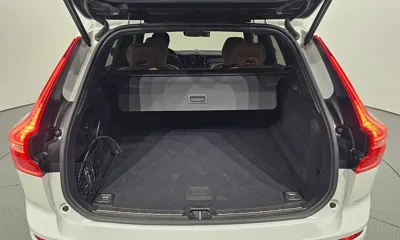 Volvo XC60 2024, 13401 км, за 40977.22 USD - фото 33