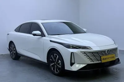 Changan Eado 2024, 6300 км, за 10985 USD