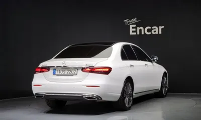 Mercedes-Benz E-Class 2022, 101063 км, за 23402.45 USD