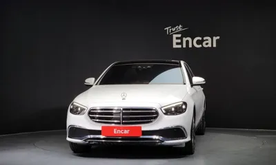 Mercedes-Benz E-Class 2022, 101063 км, за 23402.45 USD