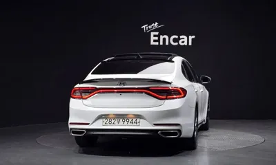 Hyundai Grandeur 2017, 150588 км, за 7417.62 USD