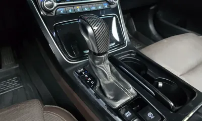 Hyundai Grandeur 2017, 150588 км, за 7417.62 USD - фото 9