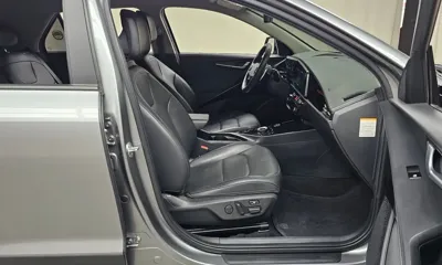 Kia Niro 2024, 20001 км, за 17694.53 USD - фото 26