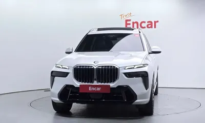 BMW X7 2024, 23948 км, за 72729.7 USD