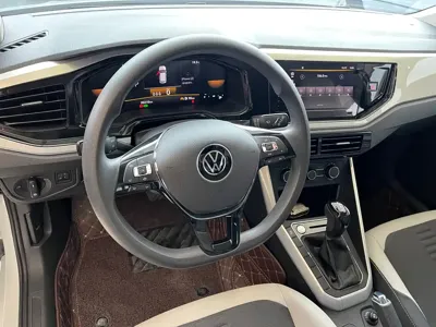 Volkswagen Polo 2024, 20000 км, за 11184.98 USD