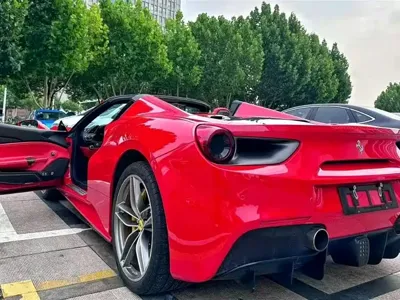 Ferrari 488 2018, 41000 км, за 272213.67 USD - фото 7