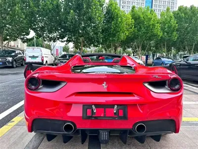 Ferrari 488 2018, 41000 км, за 272213.67 USD - фото 10