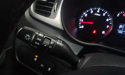 Kia Carens 2018, 169797 км, за 5942.63 USD - фото 17