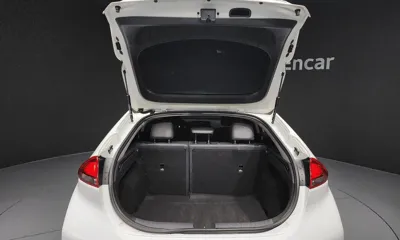 Hyundai Ioniq 2020, 98611 км, за 9787.17 USD - фото 20