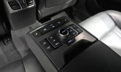 Hyundai Genesis 2016, 109004 км, за 7548.9 USD - фото 33