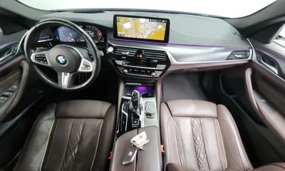 BMW 5-Series 2023, 48534 км, за 23446.27 USD - фото 7