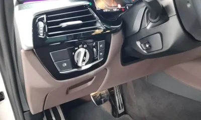 BMW 5-Series 2023, 48534 км, за 23446.27 USD - фото 27