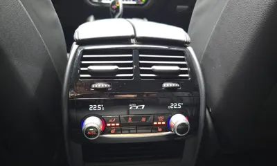 BMW 5-Series 2017, 100764 км, за 17120.58 USD - фото 32