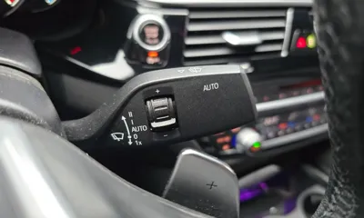 BMW 5-Series 2017, 100764 км, за 17120.58 USD - фото 34