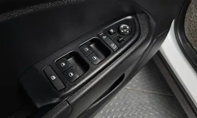 Hyundai Venue 2022, 30731 км, за 13881.55 USD - фото 32
