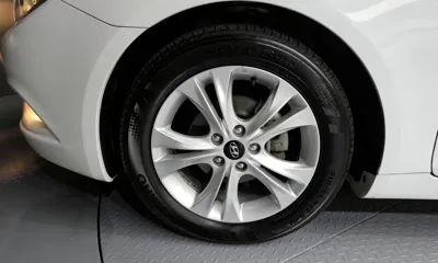 Hyundai Sonata 2011, 95461 км, за 2489.49 USD