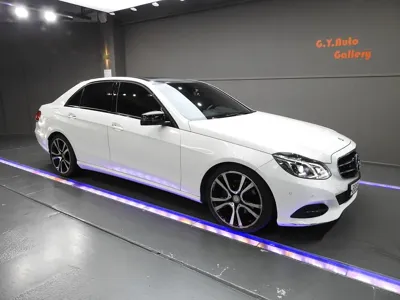 Mercedes-Benz E-Class · 2015 год