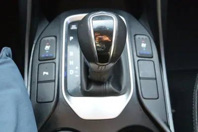 Hyundai Santafe 2018, 114689 км, за 8747.7 USD - фото 9