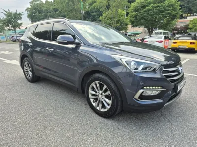 Hyundai Santafe 2018, 141831 км, за 9518.18 USD