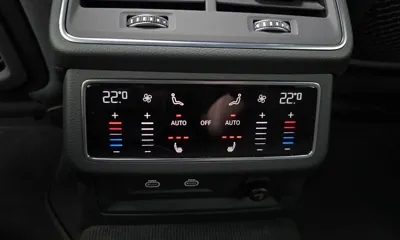 Audi A6 2022, 44959 км, за 23565.71 USD - фото 19