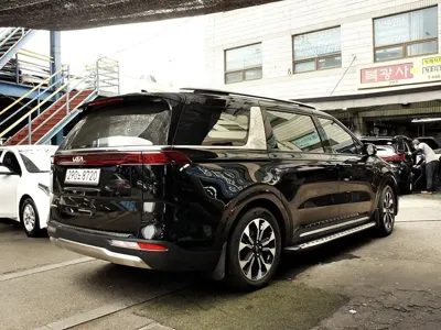Kia Canival 2022, 77586 км, за 18373.38 USD