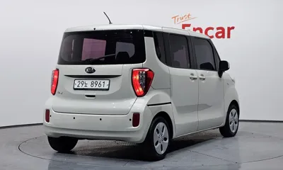 Kia Ray 2014, 118621 км, за 3957.71 USD