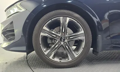 Kia K5 2022, 81072 км, за 19103.66 USD