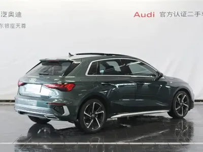 Audi A3 2023, 26800 км, за 18565.16 USD