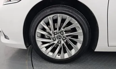 Lexus ES 2023, 22275 км, за 33537.23 USD