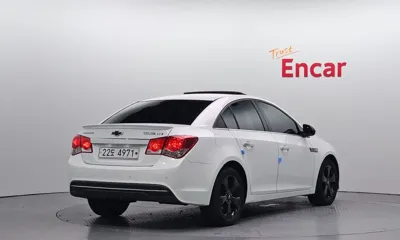 ChevroletGMDaewoo Cruze 2011, 83801 км, за 2167.63 USD