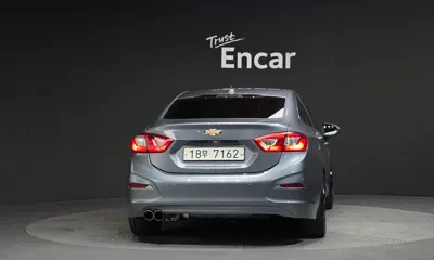 ChevroletGMDaewoo Cruze 2017, 193986 км, за 3237.53 USD
