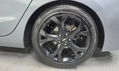 ChevroletGMDaewoo Cruze 2017, 193986 км, за 3237.53 USD