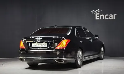 Genesis EQ900