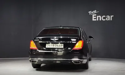 Genesis EQ900