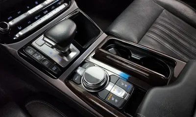 Genesis EQ900