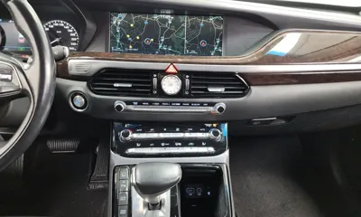 Genesis EQ900