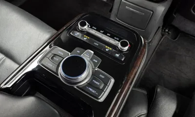Genesis EQ900