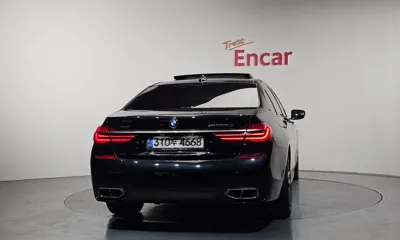 BMW 7-Series 2019, 109464 км, за 43324.14 USD