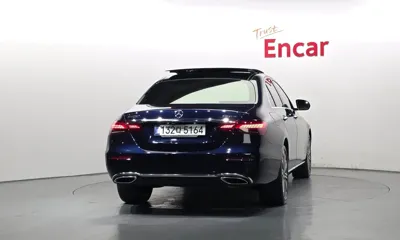 Mercedes-Benz E-Class 2021, 135429 км, за 23303.14 USD