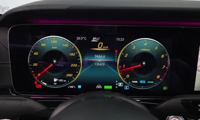 Mercedes-Benz E-Class 2021, 135429 км, за 23303.14 USD - фото 8