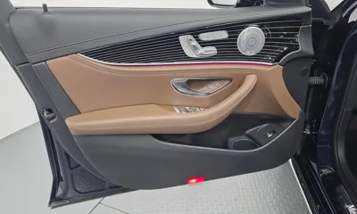 Mercedes-Benz E-Class 2021, 135429 км, за 23303.14 USD - фото 24