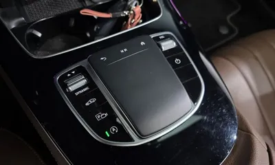 Mercedes-Benz E-Class 2021, 135429 км, за 23303.14 USD - фото 30