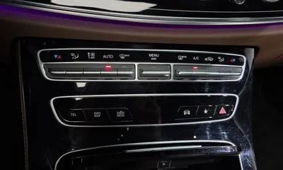 Mercedes-Benz E-Class 2021, 135429 км, за 23303.14 USD - фото 32