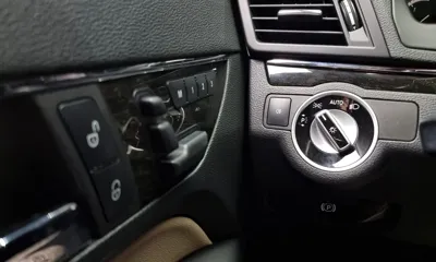 Mercedes-Benz E-Class 2013, 66654 км, за 9130.32 USD - фото 16