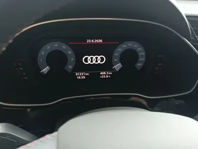 Audi Q3 2020, 91199 км, за 15010.61 USD