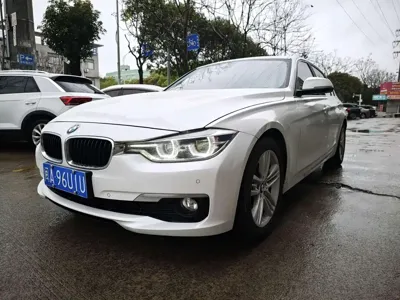 BMW 3 Series · 2017 год