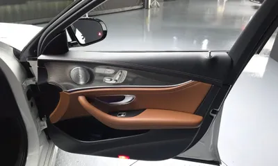 Mercedes-Benz E-Class 2019, 61141 км, за 20021.01 USD - фото 24