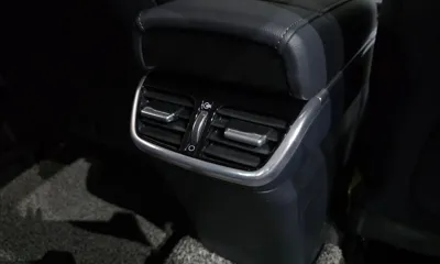 Hyundai Grandeur 2023, 50852 км, за 18175.91 USD - фото 31