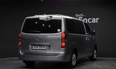 Hyundai Starex 2011, 256605 км, за 5334.38 USD